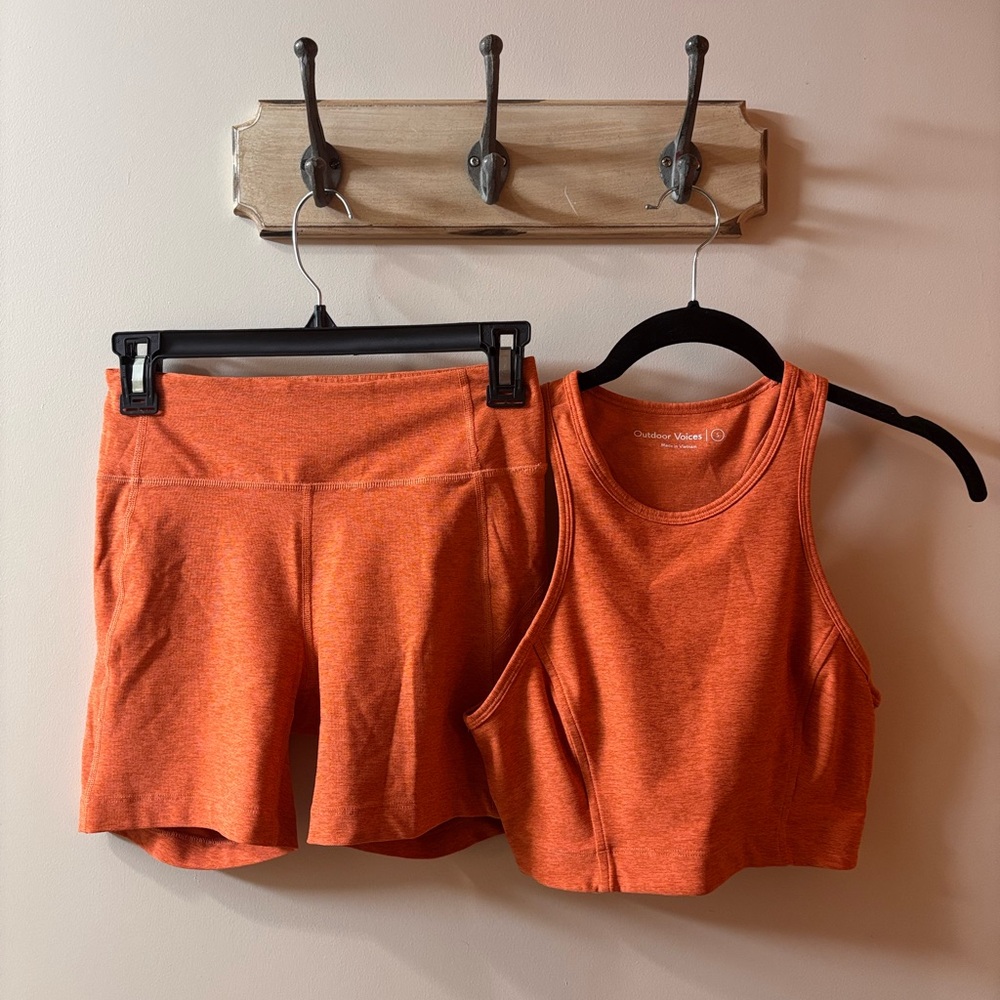 Outdoor Voices Orange Athletic Shorts and Top Yoga Pilates Orange Workout New